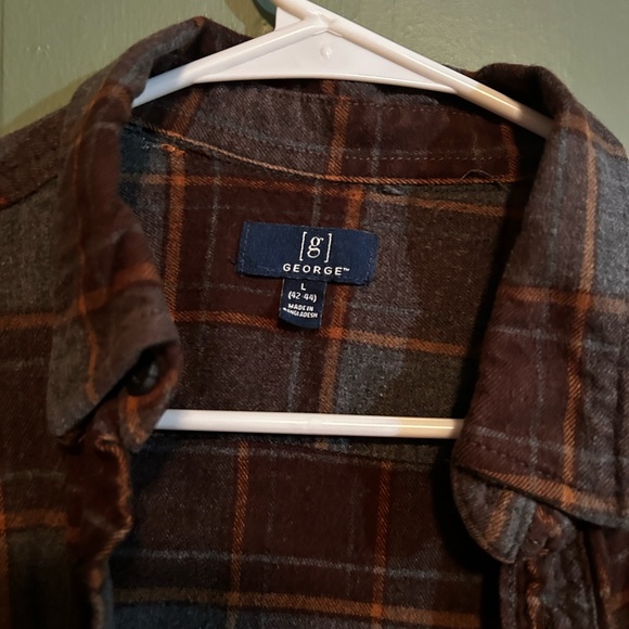 George Men's Flannel - Picture 2 of 4